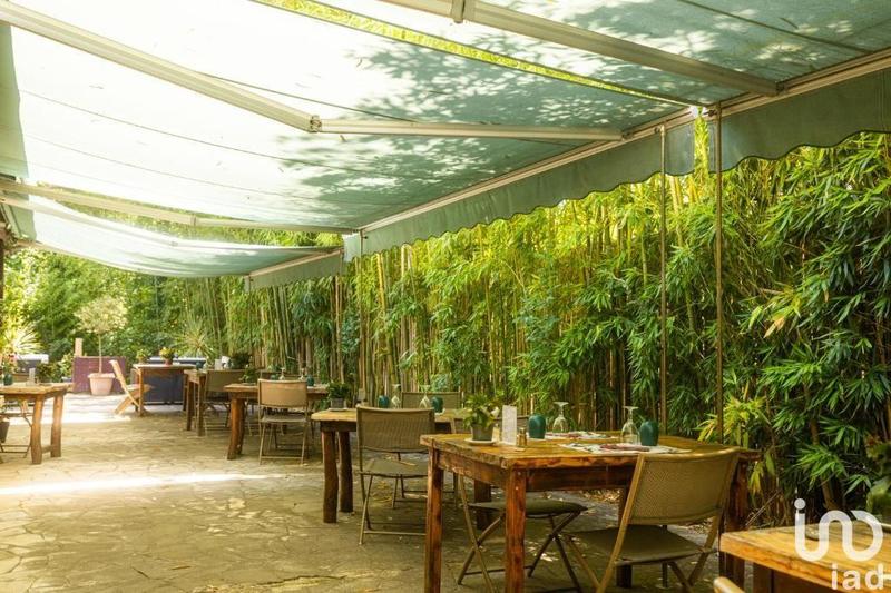 Local commercial - 1 100 m²