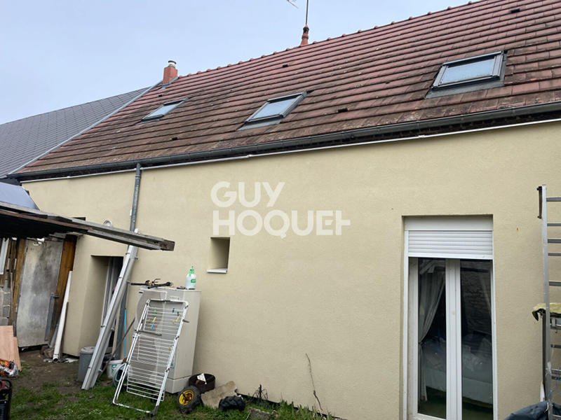 Maison - 90 m² - 5 pièces