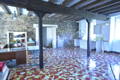 Maison - 286 m² - 8 pièces