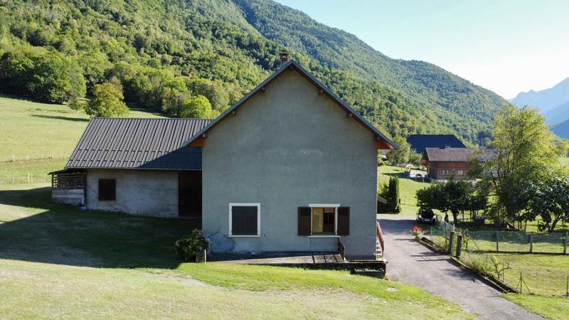 Maison - 127 m² - 8 pièces