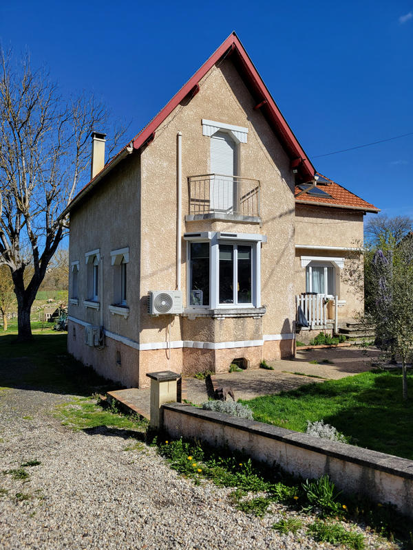 Maison - 127 m² - 7 pièces