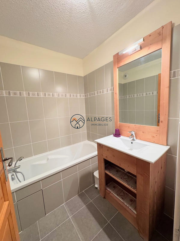 Duplex - 93 m² - 4 pièces