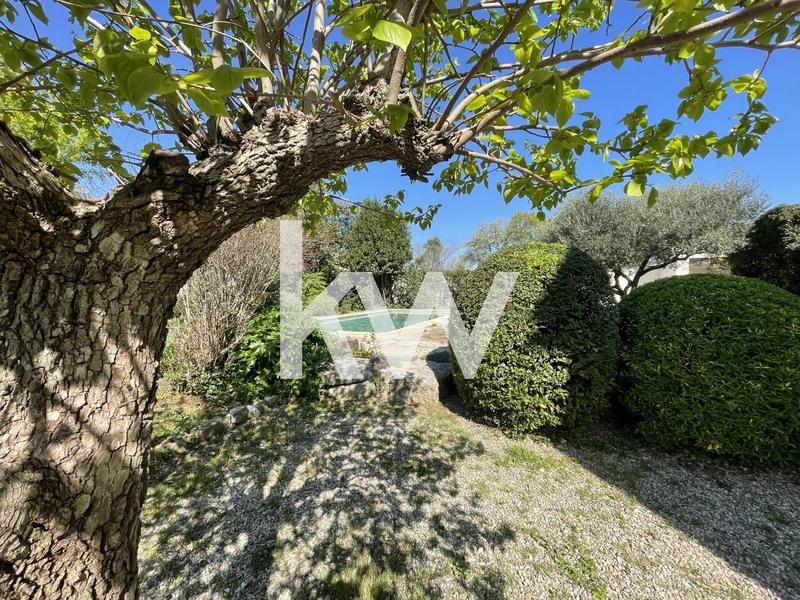 Bastide - 240 m² - 8 pièces