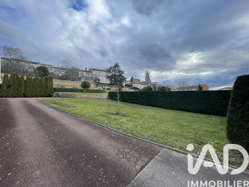 Maison - 180 m² - 7 pièces