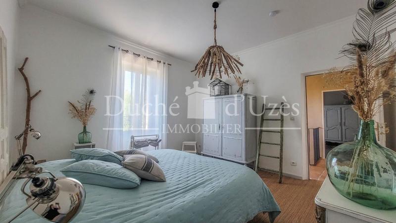 Propriété - 215 m² - 7 pièces