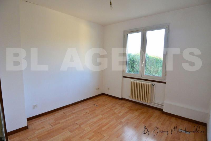 Maison jumelée - 97 m² - 6 pièces