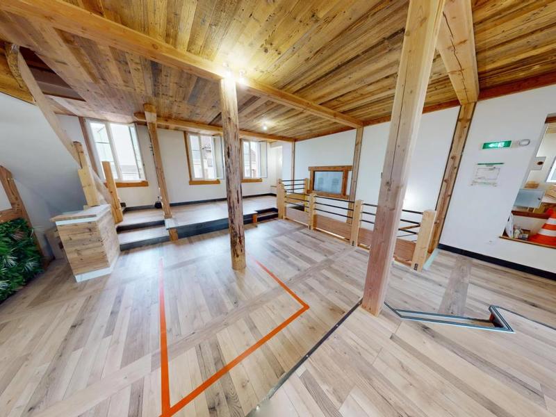 Local commercial - 100 m² - 5 pièces