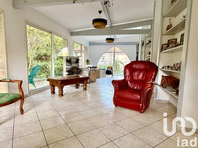 Maison - 152 m² - 6 pièces