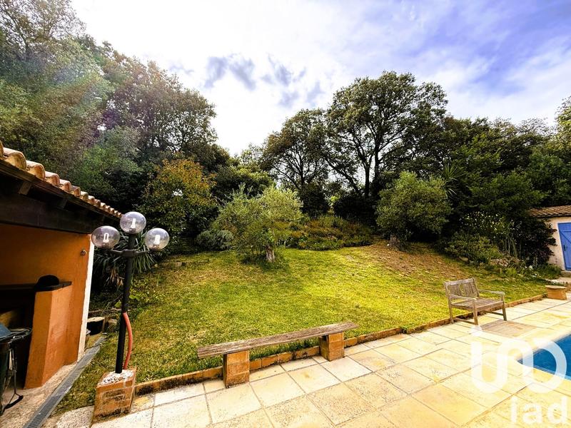 Maison - 190 m² - 7 pièces