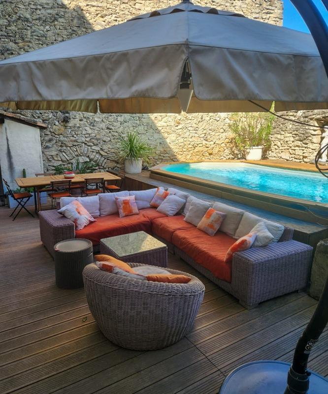 Maison - 210 m² - 7 pièces