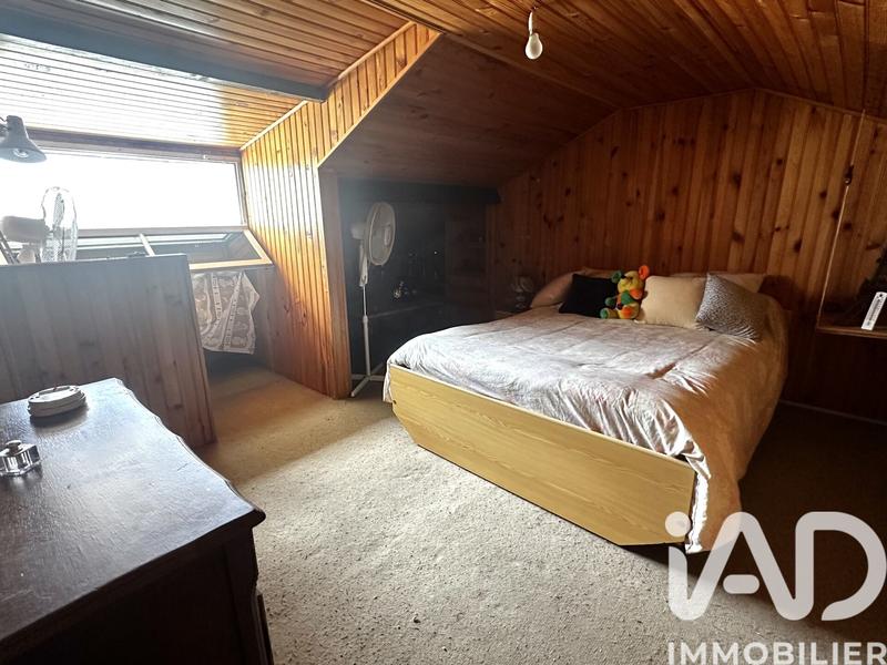 Maison - 95 m² - 5 pièces