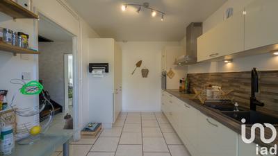 Maison - 93 m² - 4 pièces