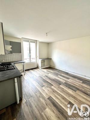 Appartement - 75 m² - 2 pièces