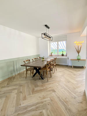 Maison - 180 m² - 6 pièces