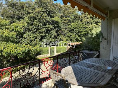 Villa - 330 m² - 7 pièces