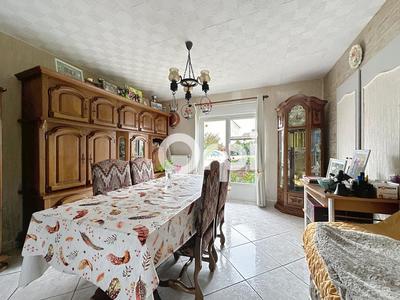 Maison - 89 m² - 4 pièces