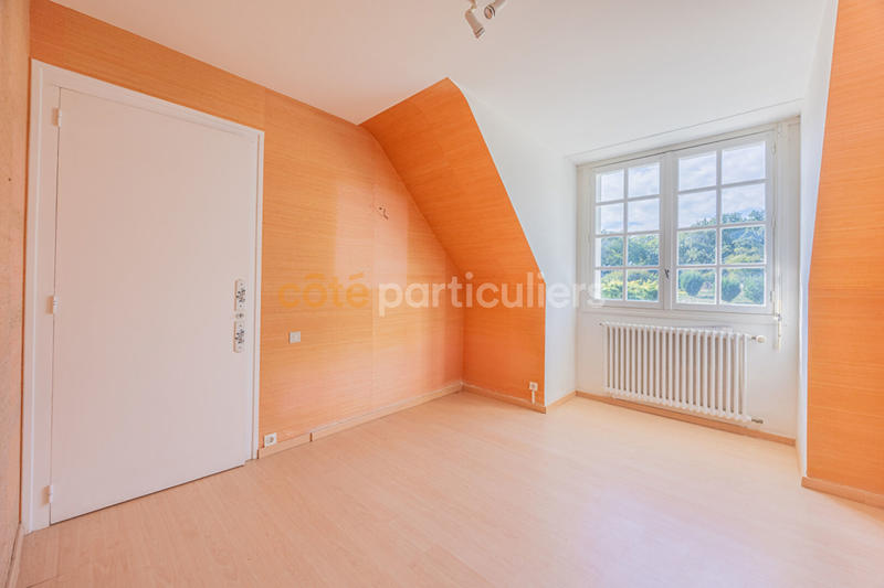 Maison - 344 m² - 7 pièces