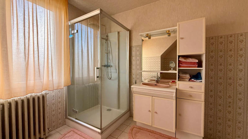 Maison - 135 m² - 6 pièces