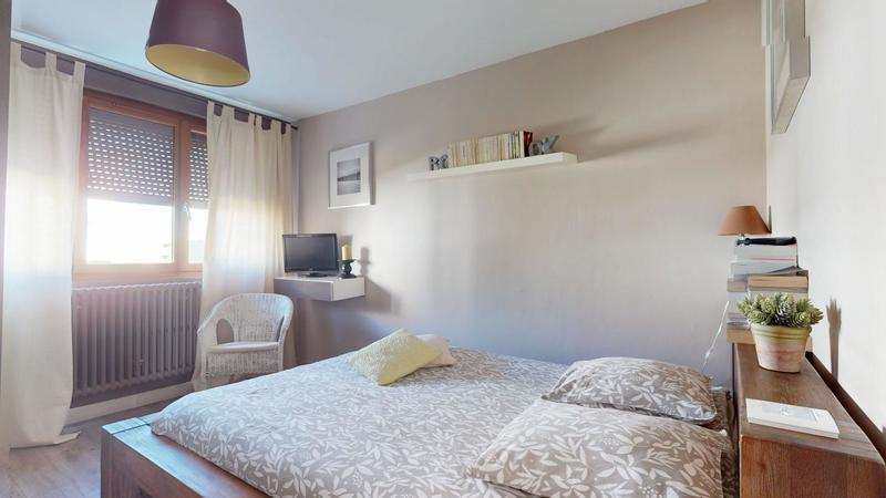 Appartement - 83 m² - 3 pièces