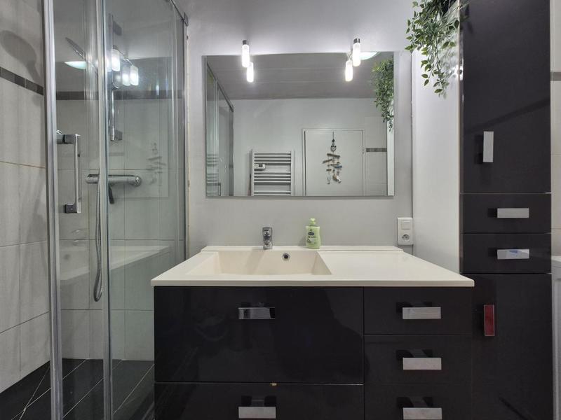 Appartement - 79 m² - 3 pièces