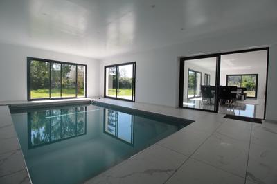 Maison contemporaine - 215 m² - 7 pièces