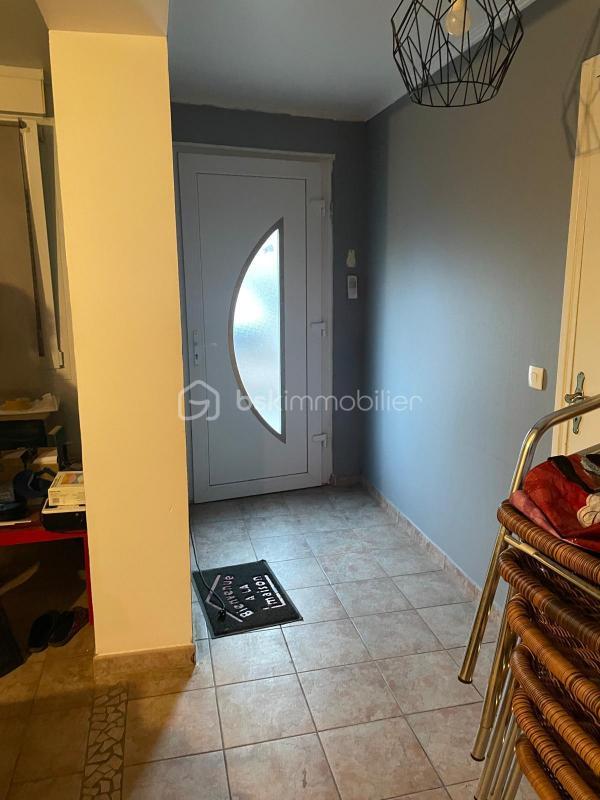 Local commercial - 120 m² - 1 pièce