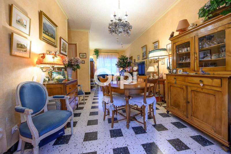 Maison - 99 m² - 4 pièces