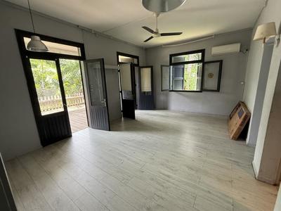 Maison - 82 m² - 5 pièces