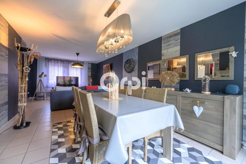 Maison - 98 m² - 4 pièces