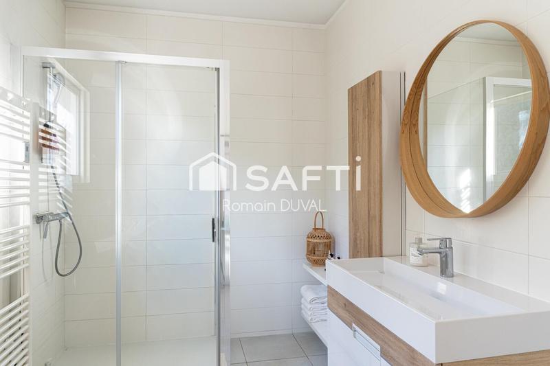 Maison - 150 m² - 5 pièces