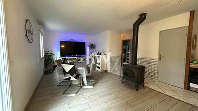 Maison - 141 m² - 6 pièces