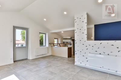 Maison - 77 m² - 4 pièces