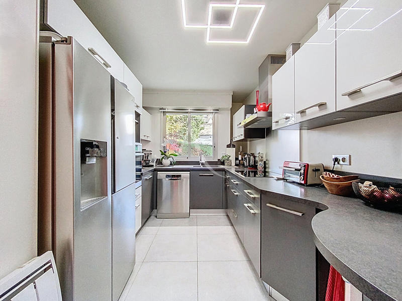 Appartement - 107 m² - 5 pièces