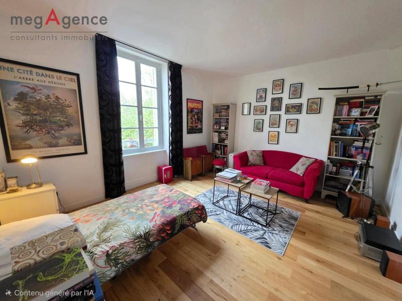 Maison - 200 m² - 10 pièces