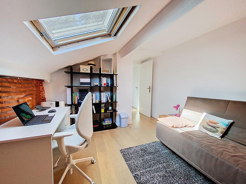 Maison - 136 m² - 4 pièces