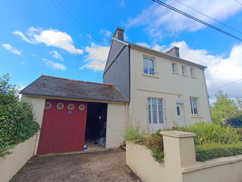 Maison - 95 m² - 6 pièces