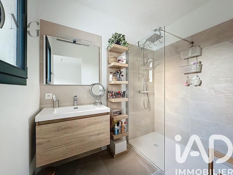 Maison - 108 m² - 4 pièces