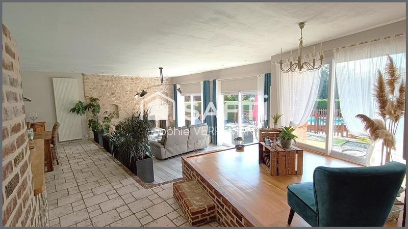 Propriété - 397 m² - 16 pièces