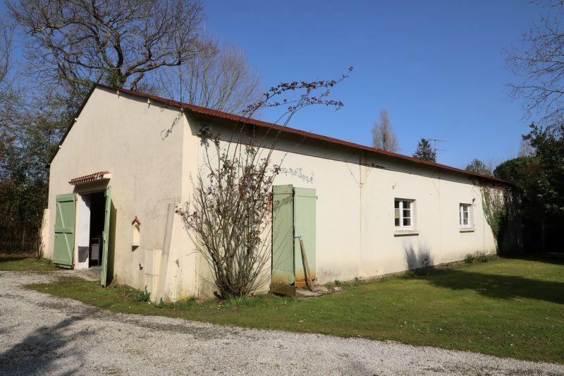 Villa - 320 m² - 13 pièces