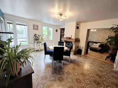 Maison - 107 m² - 4 pièces