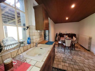 Maison - 106 m² - 7 pièces