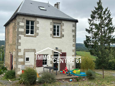 Maison - 87 m² - 3 pièces