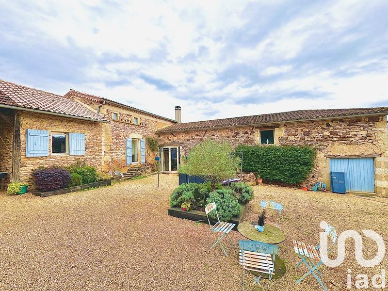 Maison - 142 m² - 4 pièces