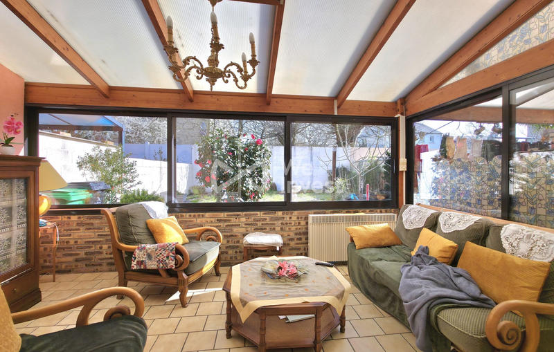 Maison - 96 m² - 5 pièces