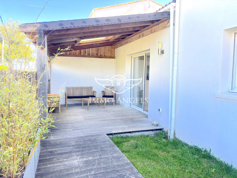 Maison traditionnelle - 107 m² - 4 pièces