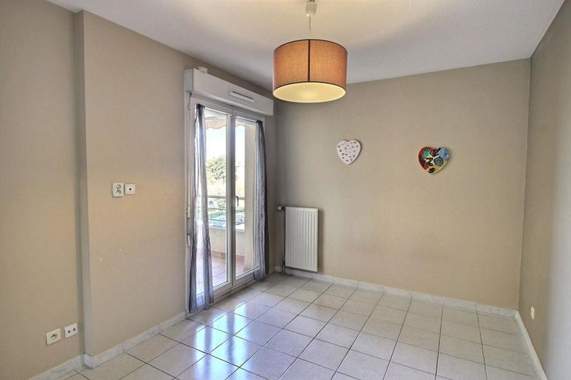 Appartement - 97 m² - 4 pièces