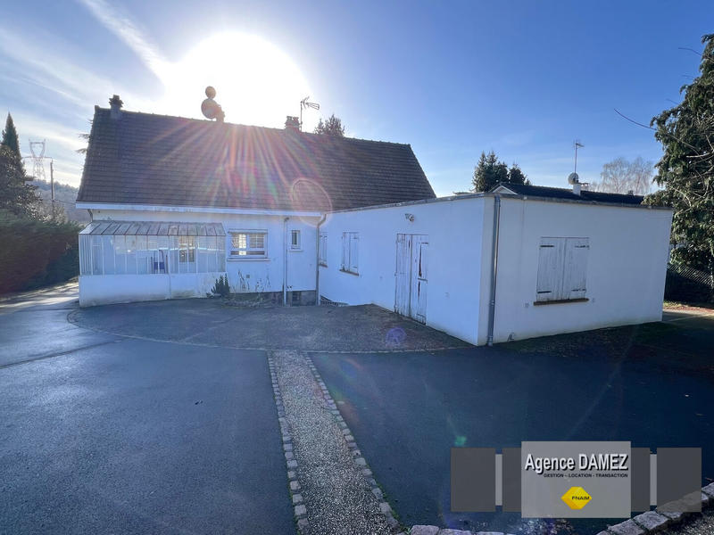 Maison - 200 m² - 8 pièces