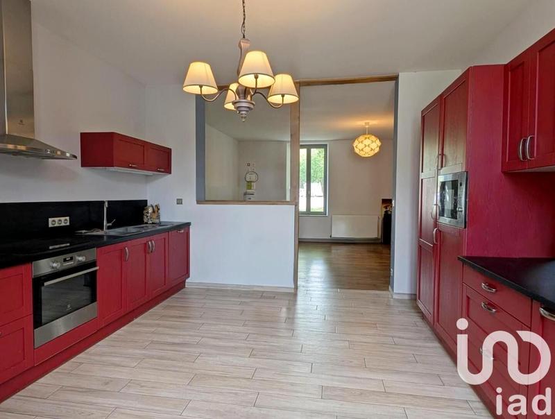 Maison - 194 m² - 7 pièces