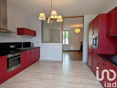 Maison - 194 m² - 7 pièces