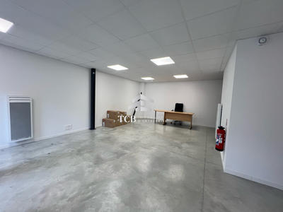 Bureau - 290 m²